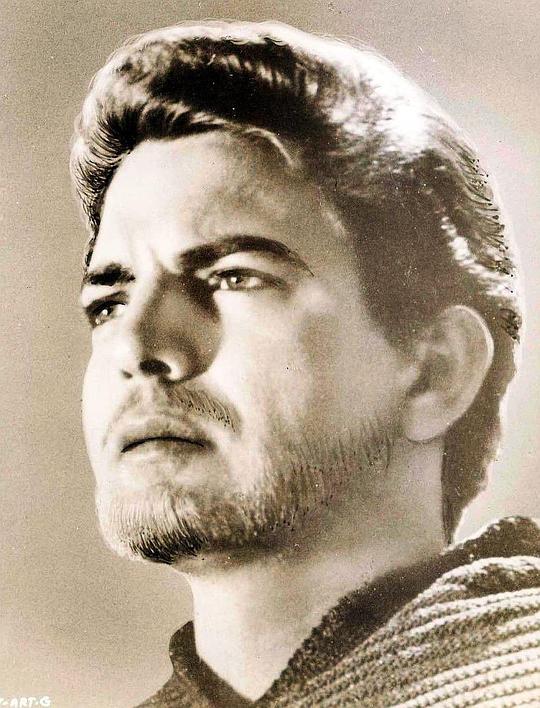 埃斯帕塔科·圣托尼 Espartaco Santoni照片