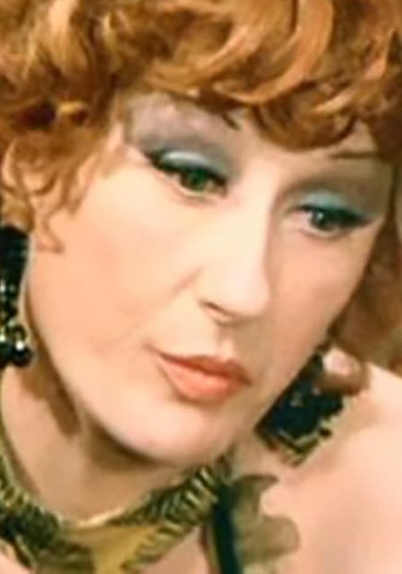 Danika La Loggia照片