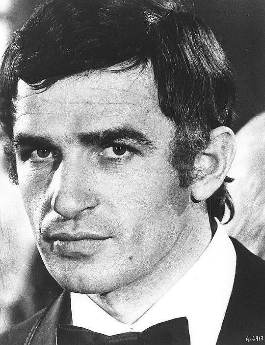 贝基姆·费赫米乌 Bekim Fehmiu照片