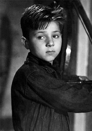 恩佐·斯泰奥拉 Enzo Staiola照片