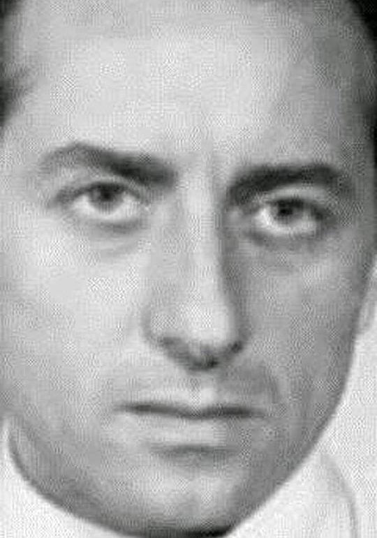 路易吉·巴佐尼 Luigi Bazzoni照片