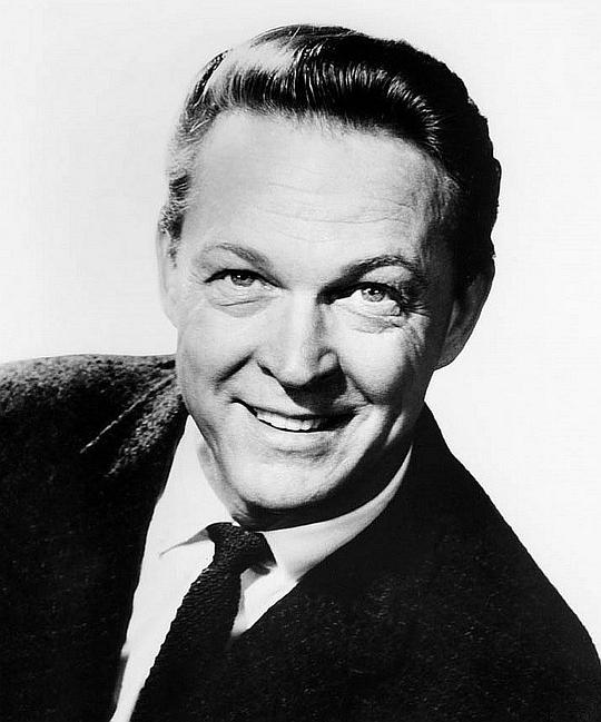 艾历克斯·尼科 Alex Nicol照片