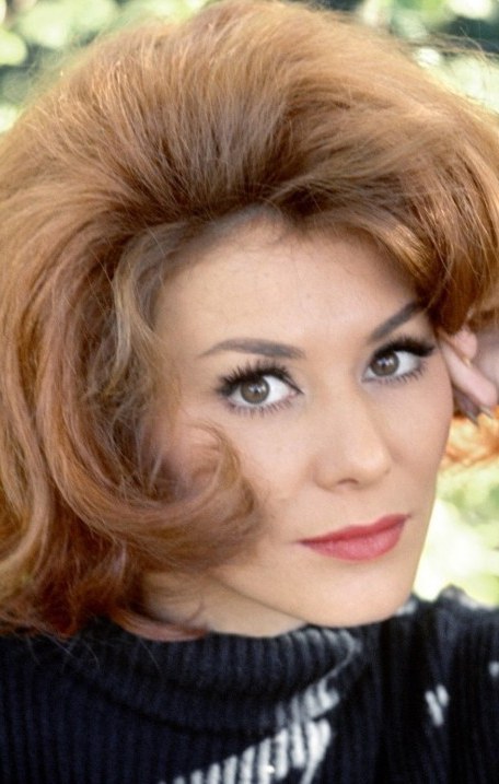 伊琳娜·德米克 Irina Demick照片