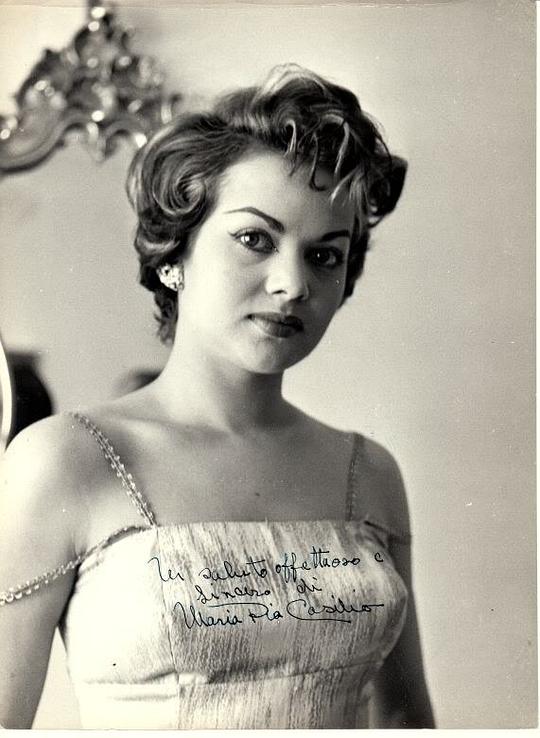 玛丽亚-皮娅·卡西利奥 Maria-Pia Casilio照片