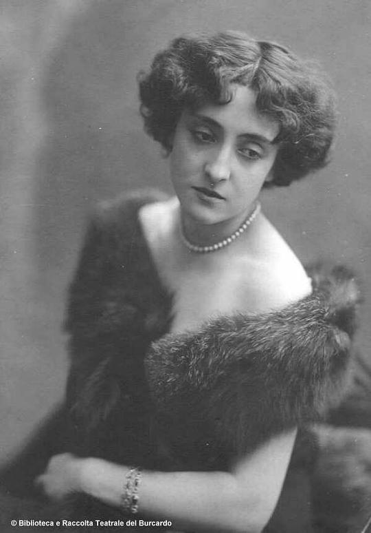 丽达·伯雷利 Lyda Borelli照片