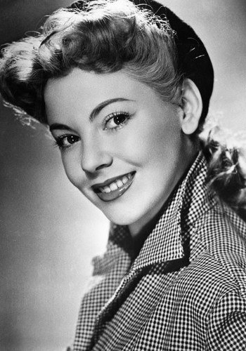 玛嘉莉·旺德伊 Magali Vendeuil照片