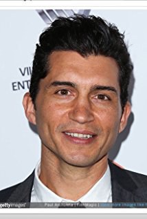 乔伊·维埃拉 Joey Vieira照片