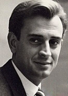 乔治·德克里埃 Georges Descrières照片