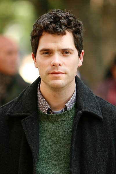 奥里奥尔·比拉 Oriol Vila照片