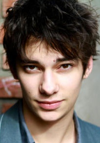 戴文·博斯蒂克 Devon Bostick照片