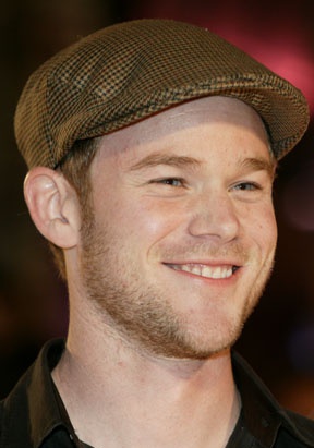 艾伦·阿什莫 Aaron Ashmore照片