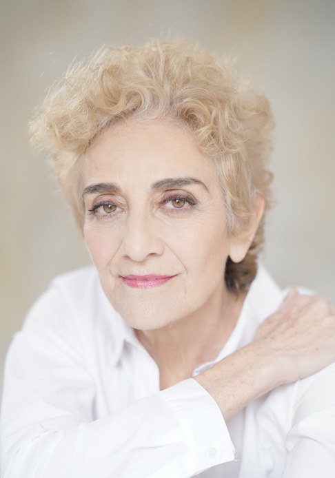 康斯薇洛·特鲁希略 Consuelo Trujillo照片