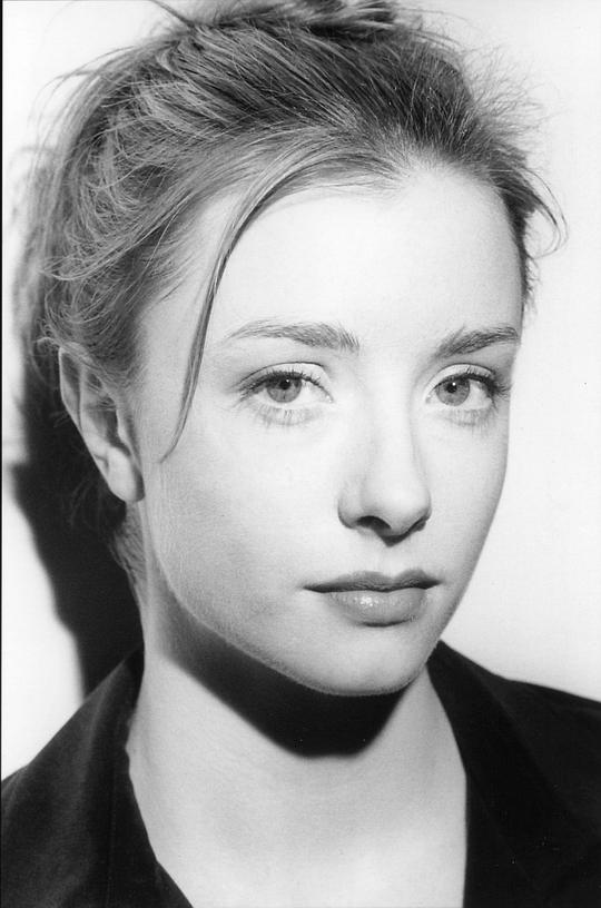 菲奥娜·格拉斯科特 Fiona Glascott照片