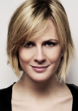 贝伦·法布拉 Belén Fabra照片