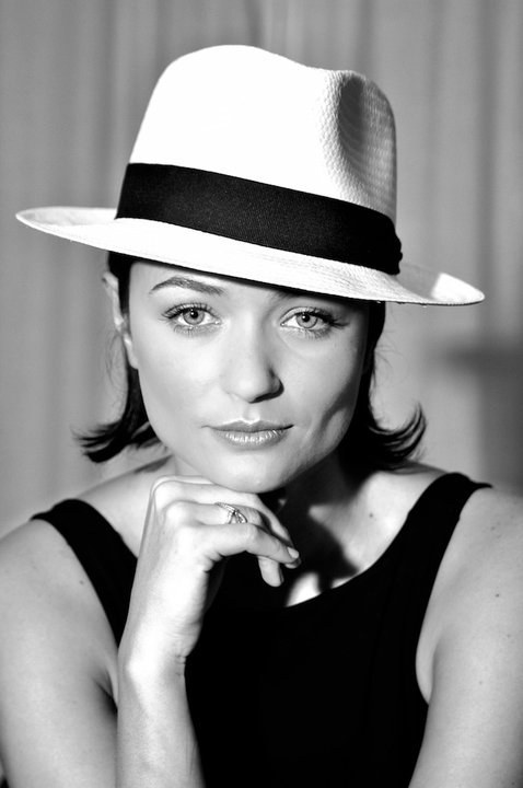 阿纳·卡罗莱纳·利马 Ana Carolina Lima照片