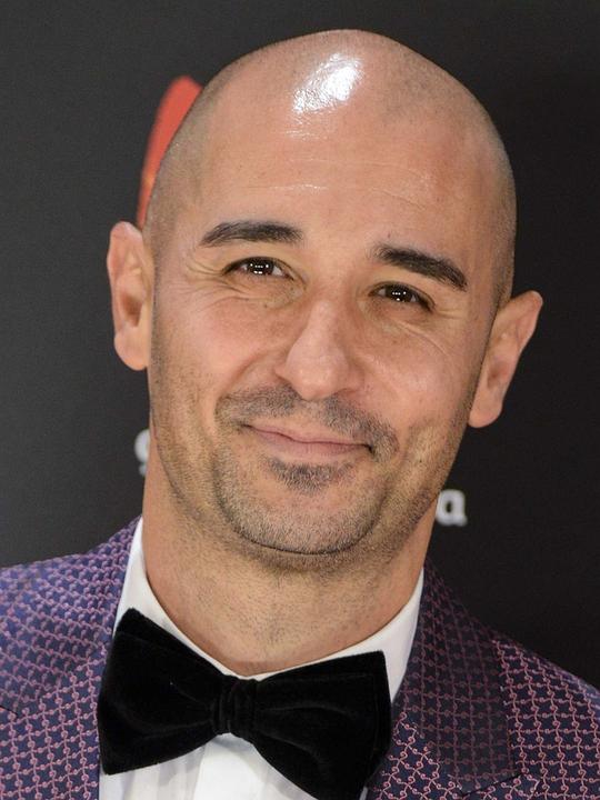 阿兰·埃尔南德斯 Alain Hernández照片