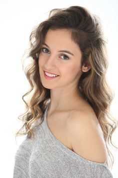 玛丽亚·德·纳蒂 María de Nati照片