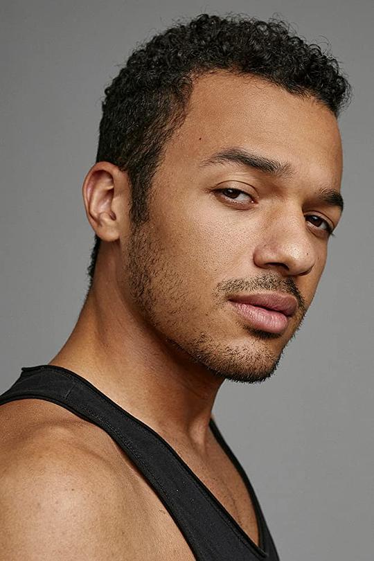 塞尔吉奥·莫莫 Sergio Momo照片