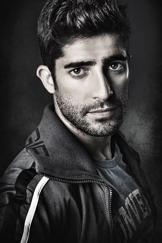 阿尔维托·费雷罗 Alberto Ferreiro照片