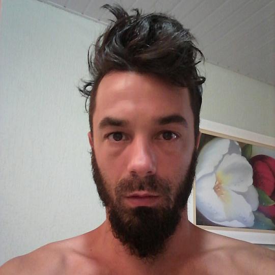 埃泽奎尔·德·阿尔梅达 Ezequiel De Almeida照片