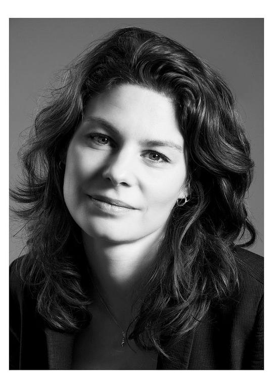 里弗卡·罗德森 Rifka Lodeizen照片