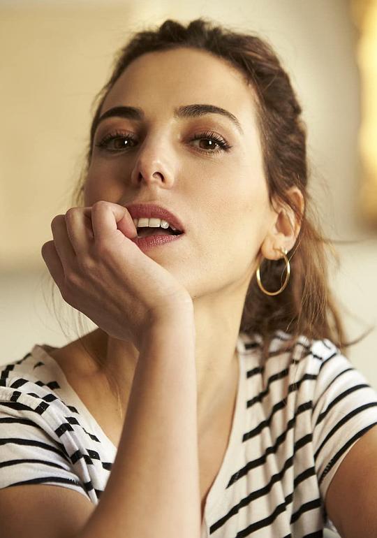 艾丽西娅·鲁维奥 Alicia Rubio照片