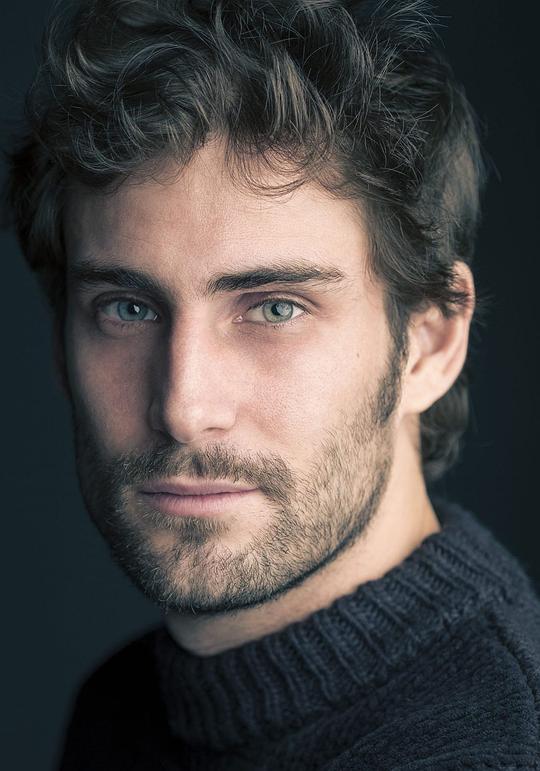 Fernando Guallar照片