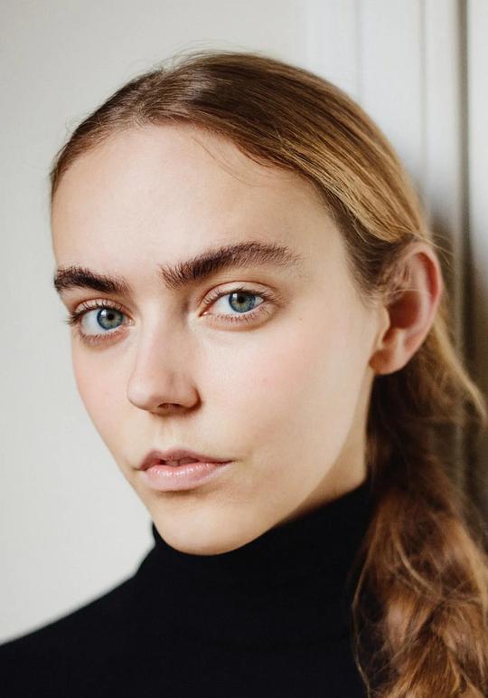 瓦莱丽娅·索罗拉 Valeria Sorolla照片