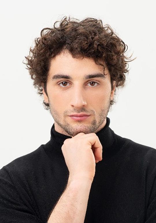 奥古斯汀·德拉·柯特 Agustín Della Corte照片