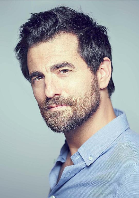 波贾·埃斯皮诺萨 Borja Espinosa照片