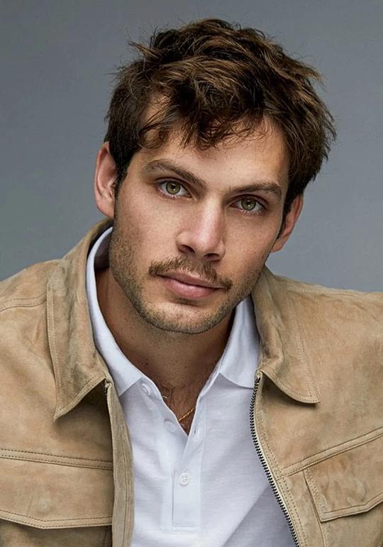 波尔·赫默索 Pol Hermoso照片