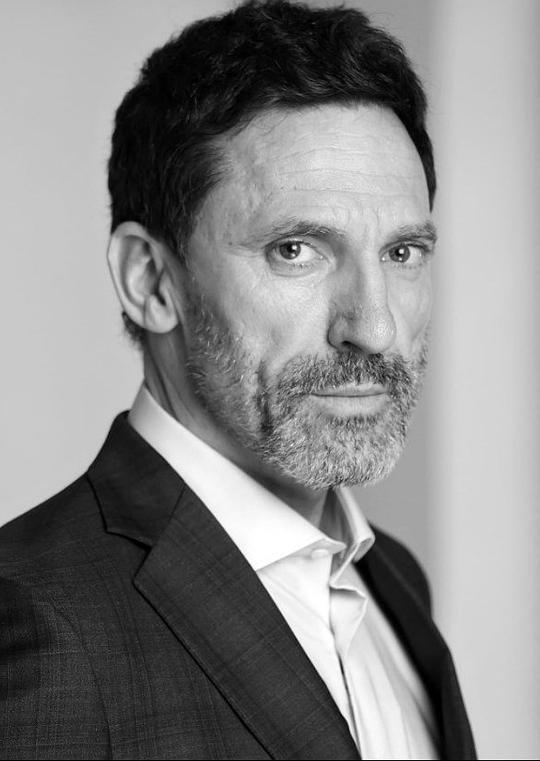 奥斯卡·安塔瑞斯 Óscar Antares照片