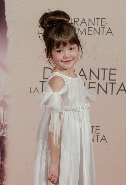 露娜·馥尔亨西奥 Luna Fulgencio照片