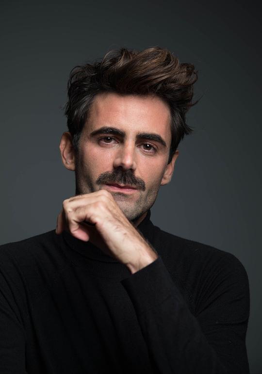 马克·里韦拉 Marc Ribera照片