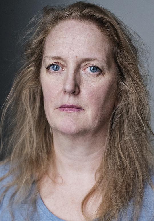 茱莉·梅斯 Julie Maes照片