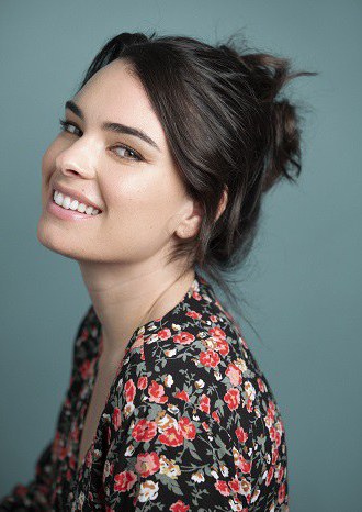 阿尔巴·布吕内 Alba Brunet照片