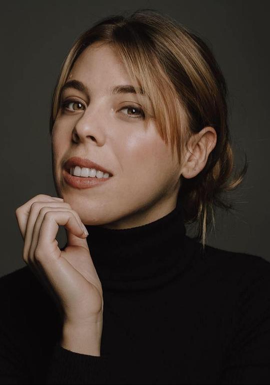 克拉拉·阿塔利芭 Clara Altarriba照片