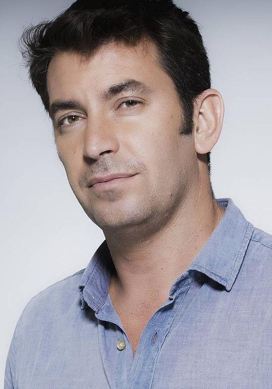 阿图罗·瓦尔斯 Arturo Valls照片