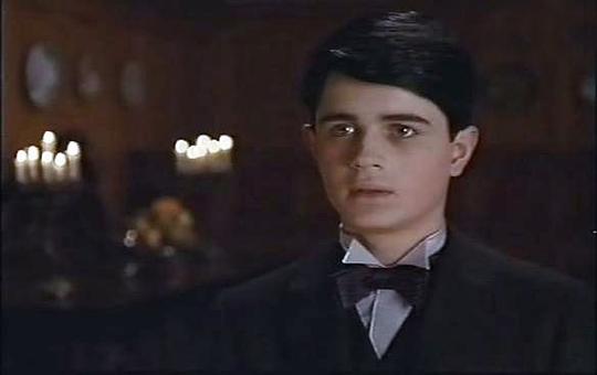 Asier Hernández照片