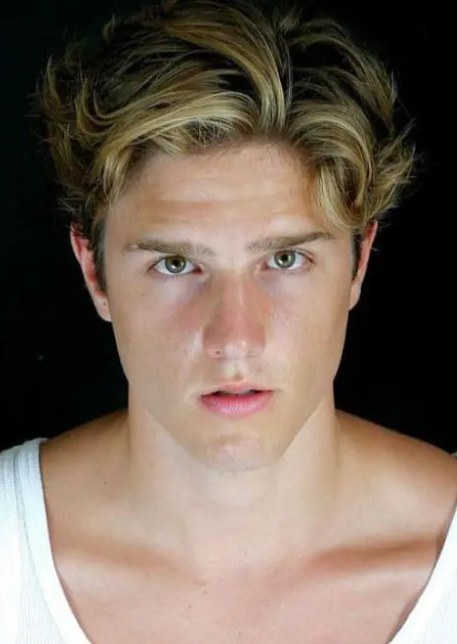 努诺·加列戈 Nuno Gallego照片