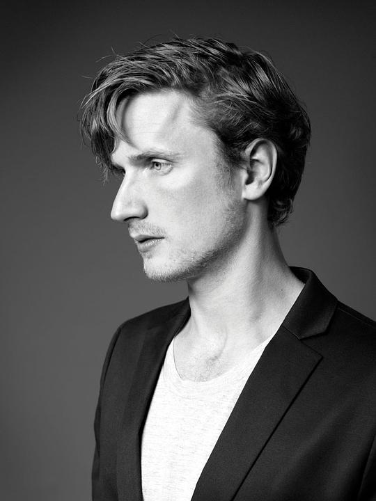 米克尔·福尔斯加德 Mikkel Følsgaard照片