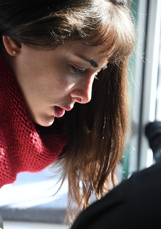 奥古斯丁纳·圣马丁 Agustina San Martín照片