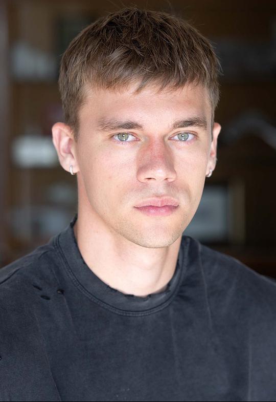 格列布·阿布罗西莫夫 Gleb Abrosimov照片