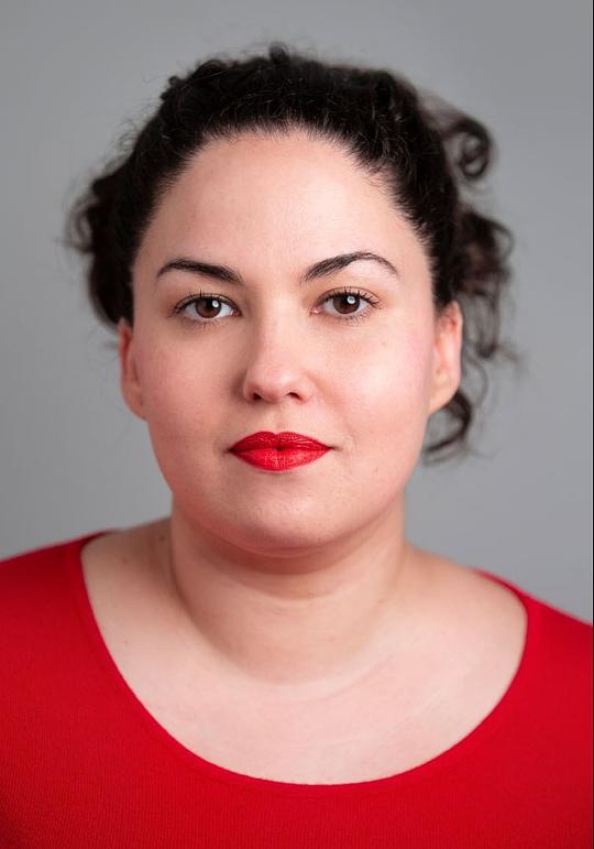 劳拉·加兰 Laura Galán照片