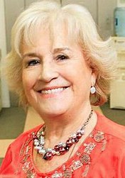 梅赛德斯·洛佩兹·德·露祖莉佳 Mercedes López de Luzuriaga照片