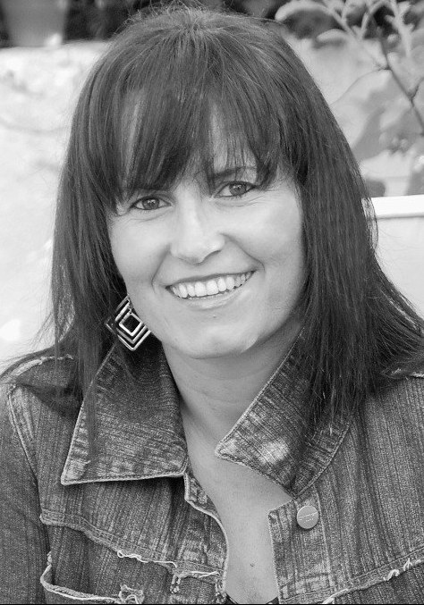 伊萨斯昆·阿兰迪亚 Izaskun Arandia照片