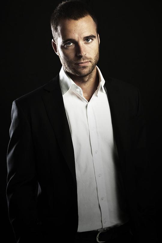 卡雷斯·法兰西诺 Carles Francino照片