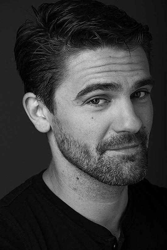 戈尔卡·莱斯奥萨 Gorka Lasaosa照片