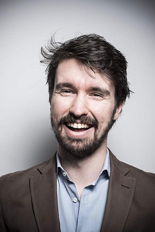 桑迪亚哥·阿尔维努 Santiago Alverú照片