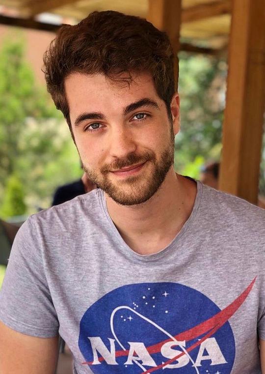 米格尔·阿尔卡德 Miguel Alcalde照片